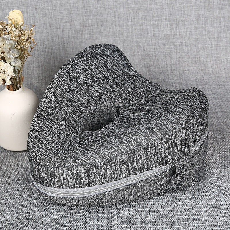 Universal-Shoppers - Heart-shaped memory foam leg cushion